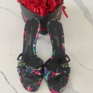 Louis Vuitton Women's Black and Multicolor Sandals